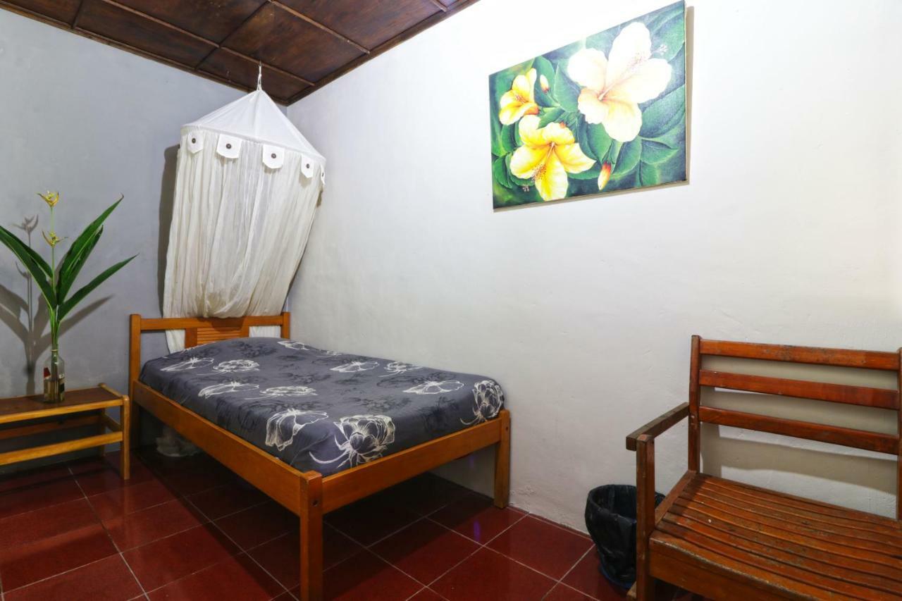 Bagus Bay Homestay Tuktuk Siadong Exterior foto