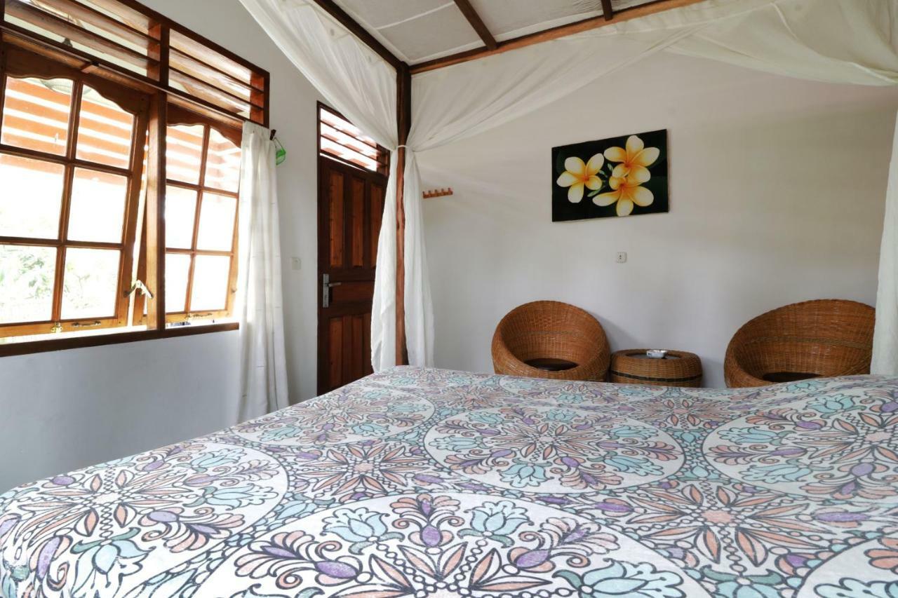 Bagus Bay Homestay Tuktuk Siadong Exterior foto