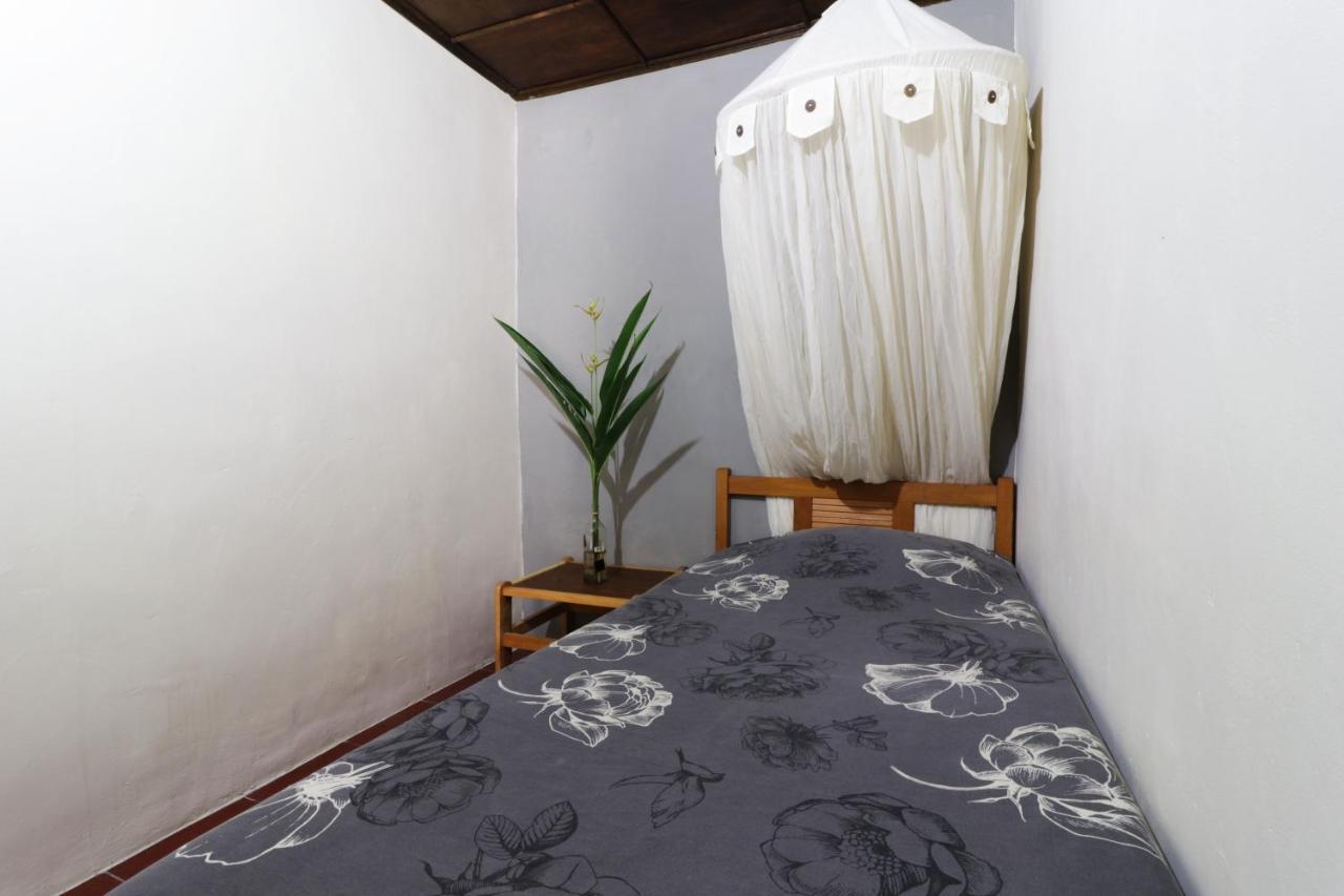 Bagus Bay Homestay Tuktuk Siadong Exterior foto