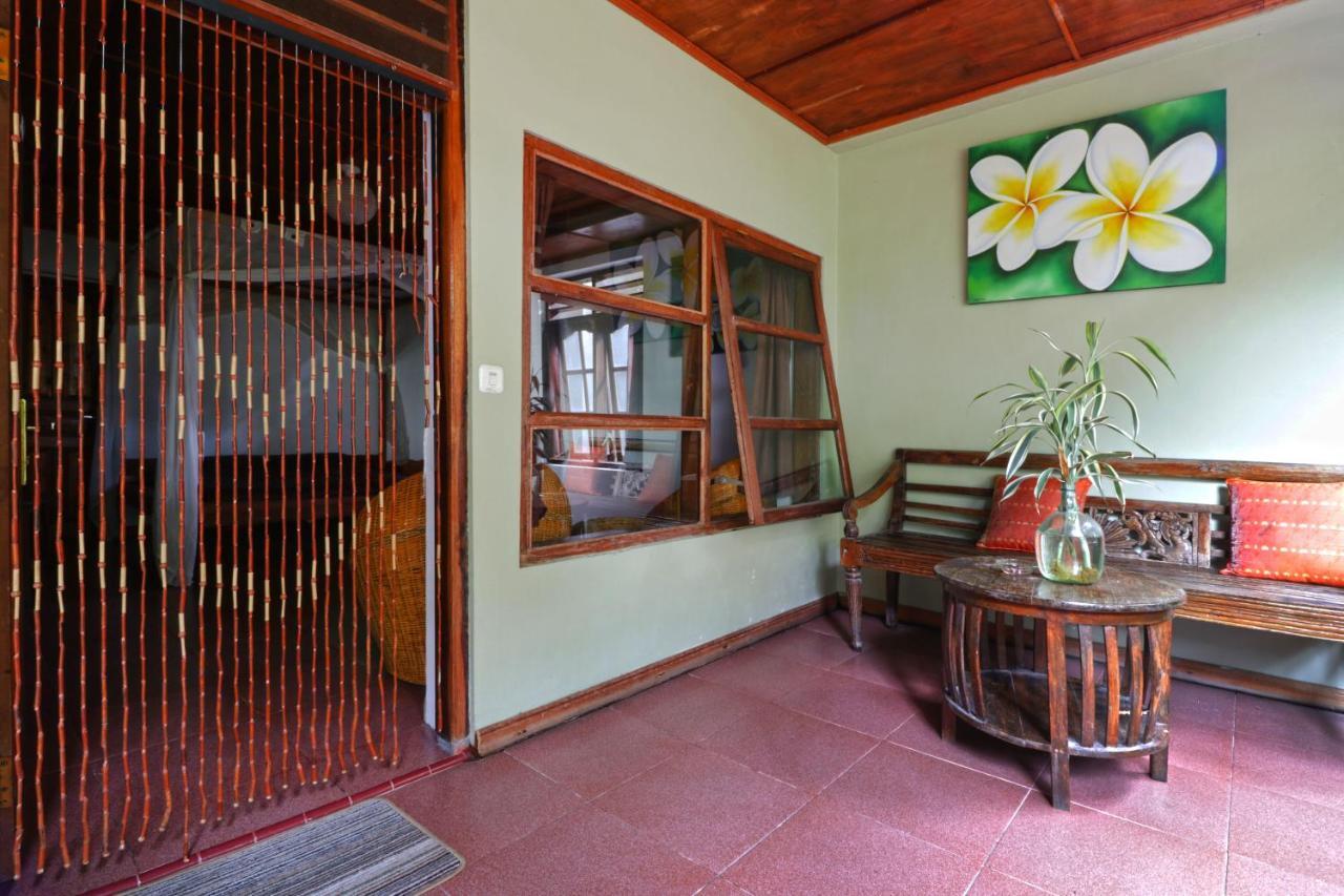 Bagus Bay Homestay Tuktuk Siadong Exterior foto